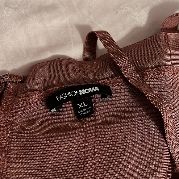 Fashion Nova dress size XL - Picture 7 of 8